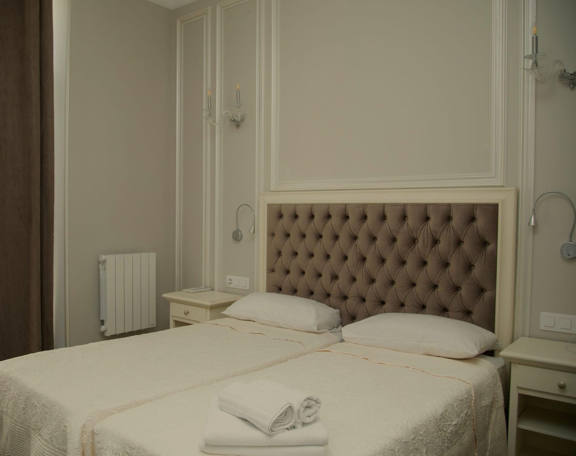Hotel Restaurant Oasis Νίκαια Εξωτερικό φωτογραφία