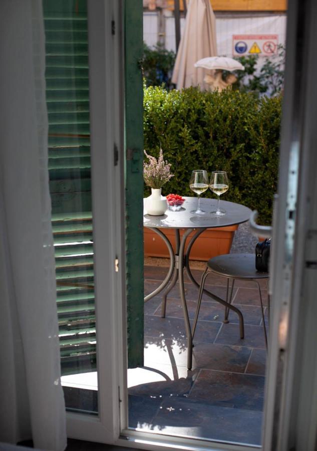 Hotel Restaurant Oasis Νίκαια Εξωτερικό φωτογραφία