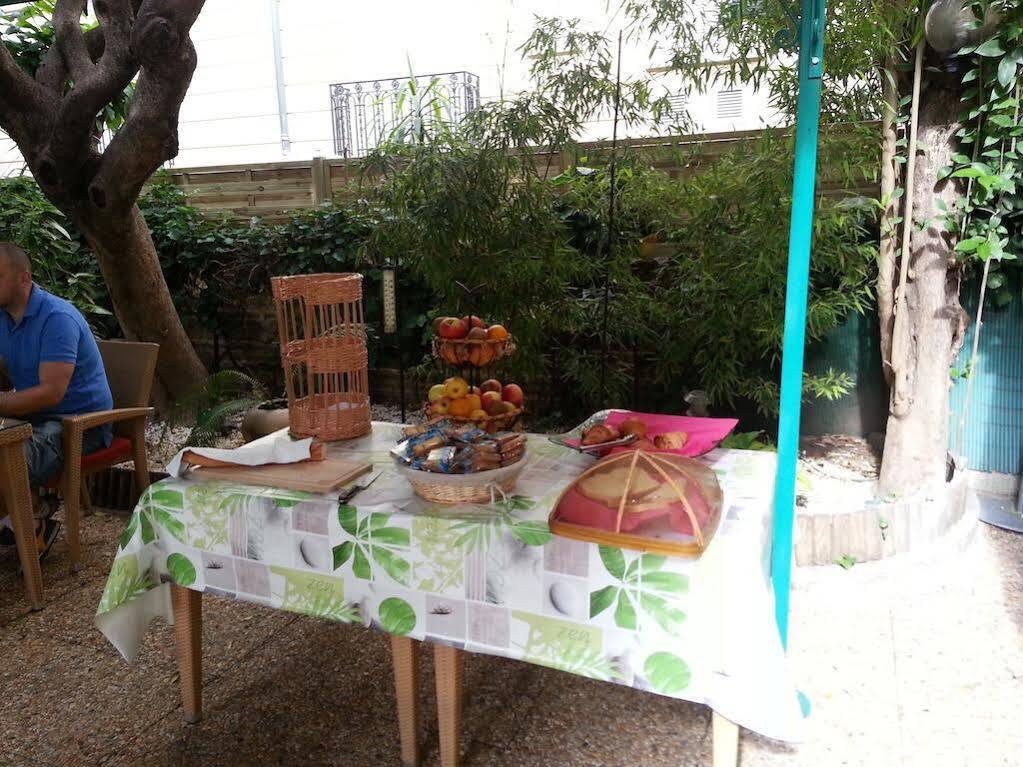 Hotel Restaurant Oasis Νίκαια Εξωτερικό φωτογραφία